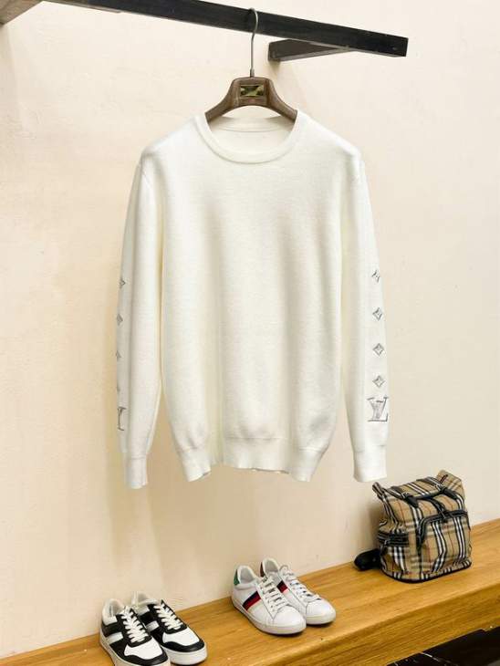 Picture of Louis Vuitton Sweaters _SKULVM-3XLomtr0747007